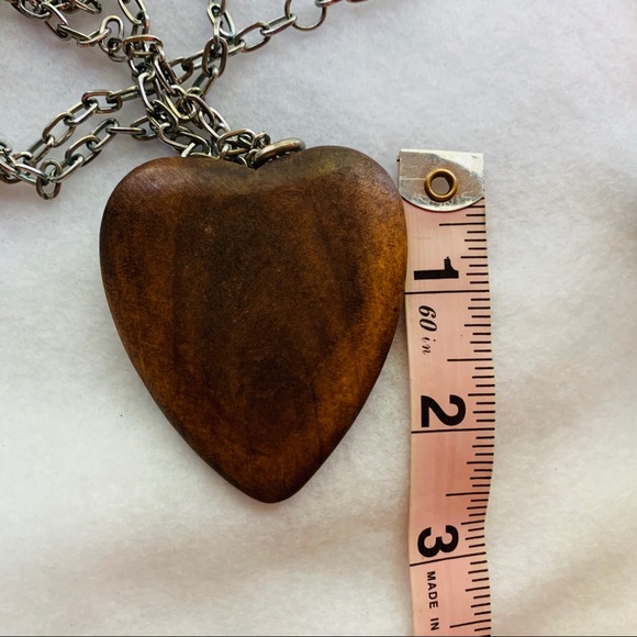 COPY - Wood heart necklace with chain link necklace - Picture 4 of 6
